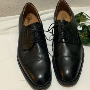 Flag Ltd. Nappa Glove Shoes like new 11M